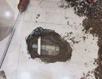 七里河卫生间测漏水